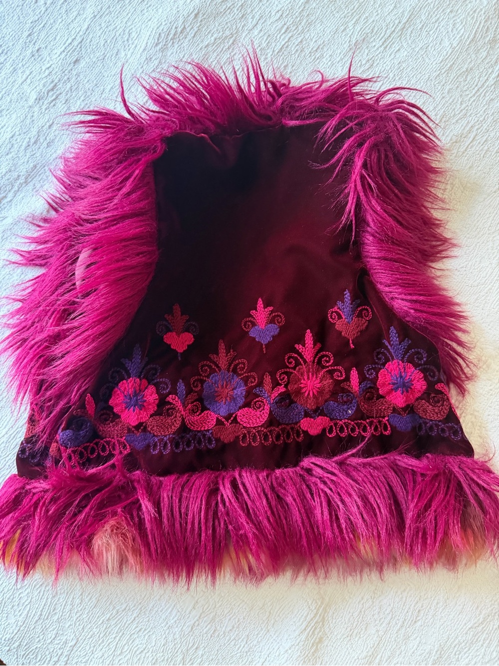 Vintage Anna Sui Embroidered Faux Fur Vest - size S - Picture 3 of 5